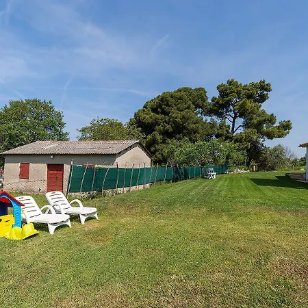펜션 Charmantes Mit Meerblick, 2 Fahrraeder, Grill, Privater Balkon, Waschmaschine 포레치
