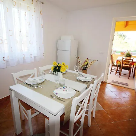 Charmantes Mit Meerblick, 2 Fahrraeder, Grill, Privater Balkon, Waschmaschine * ポレッチ