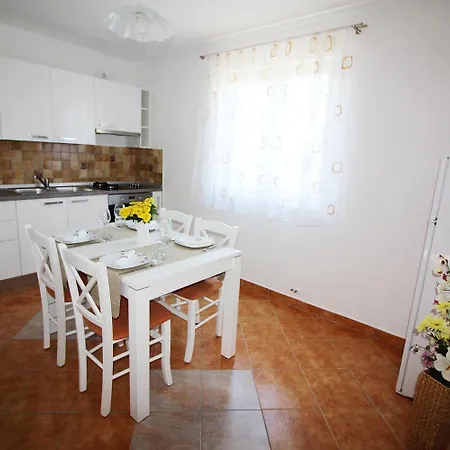 펜션 Charmantes Mit Meerblick, 2 Fahrraeder, Grill, Privater Balkon, Waschmaschine 포레치