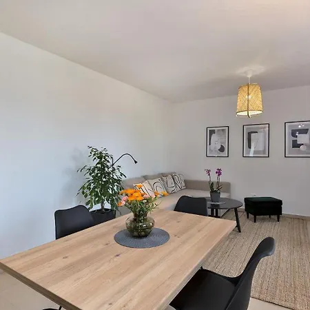 펜션 Charmantes Mit Meerblick, 2 Fahrraeder, Grill, Privater Balkon, Waschmaschine