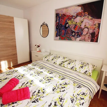 Holiday home Charmantes Mit Meerblick, 2 Fahrraeder, Grill, Privater Balkon, Waschmaschine *