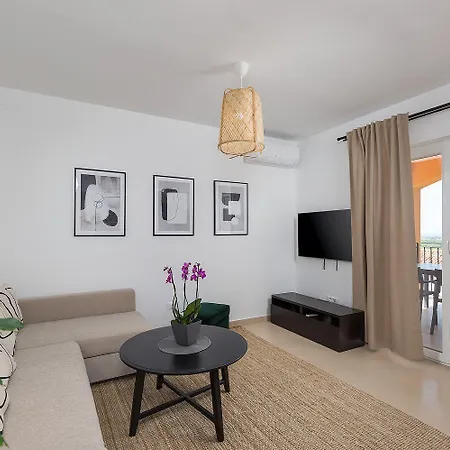 Charmantes Mit Meerblick, 2 Fahrraeder, Grill, Privater Balkon, Waschmaschine ポレッチ