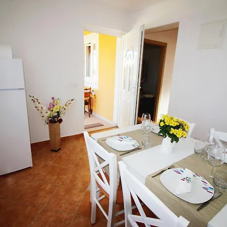 Charmantes Mit Meerblick, 2 Fahrraeder, Grill, Privater Balkon, Waschmaschine * ポレッチ